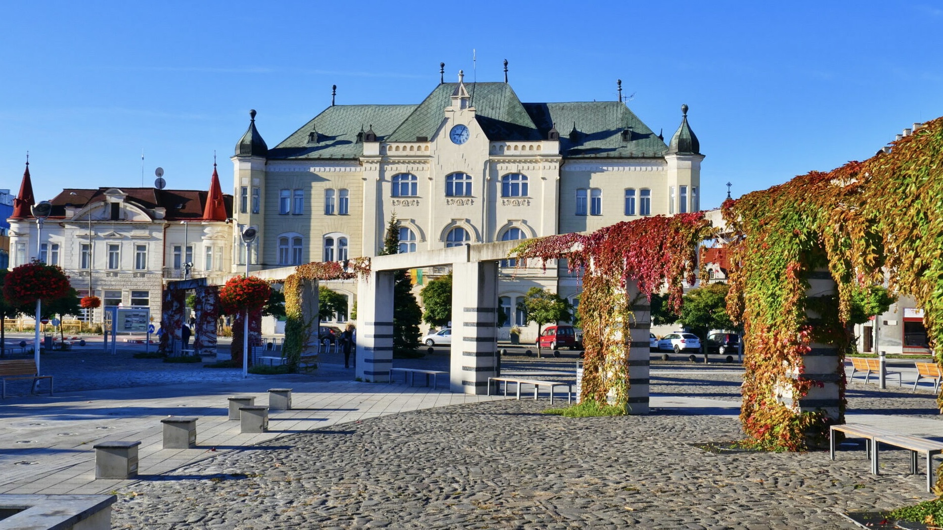 Hlavné námestie v Leviciach